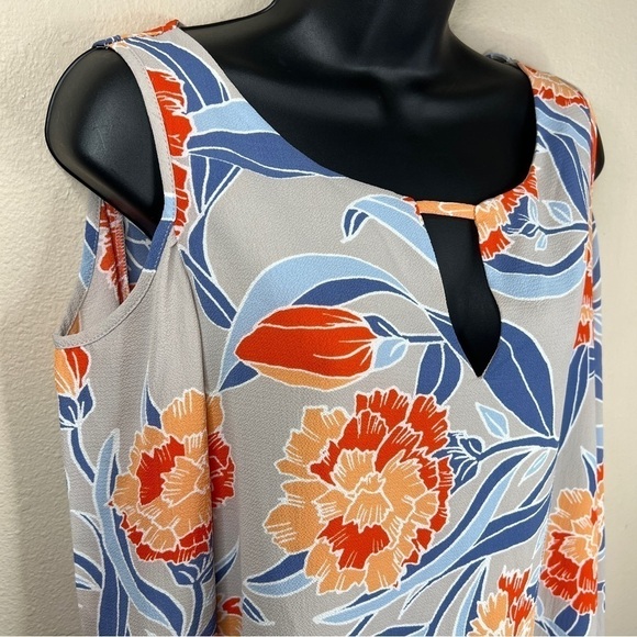 Small NEW Floral Blouse Cold Shoulder Keyhole Neckline C&E Orange Blue - Picture 2 of 11